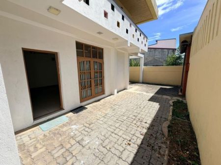 Exterior - Commercial House/multi purpose/for rent in Colombo-03/Kolpity. 