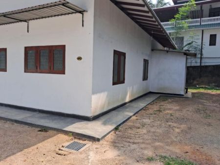 Exterior - (HR297) Single Storey House for Rent in Kadawatha