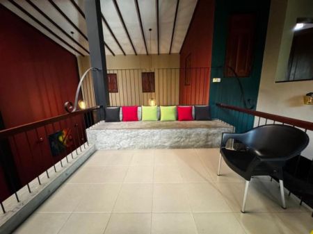 Living Room - Luxury 3 Bedroom House for rent in Athurugiriya 