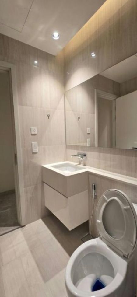 Bathroom - CCC - 03 Bedroom Unfurnished Apartment for Rent in Colombo 02 (A5168)-RENTED