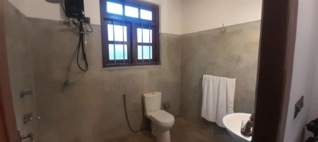 Bathroom - Villa for Sale in Galle