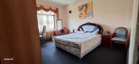 Bedroom - Apartment for sale in Colombo 8 