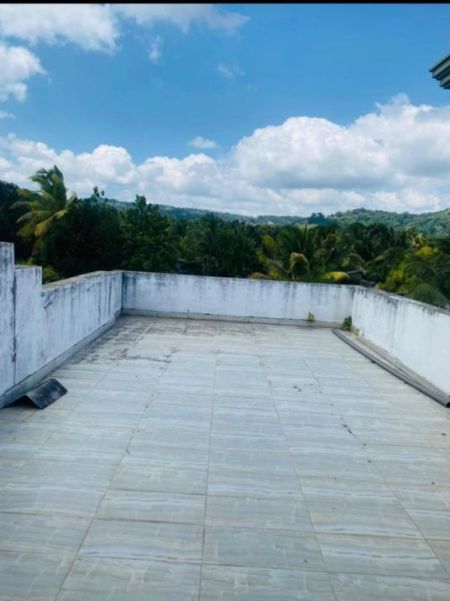 Exterior - Galewela : 6br (100p) 3-storey House For Sale