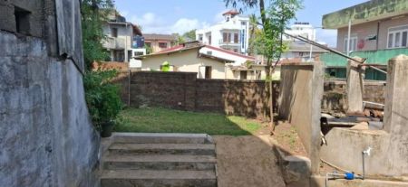 Exterior - Dehiwala : 3BR (8.26P) Single-Storey House for Sale in Kalubowila
