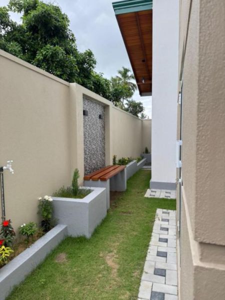 Exterior - 3 Bedroom Brand New Three Storied House for Sale - Piliyandala, Gonamaditha Road | LKR 40 Million (EM762)
