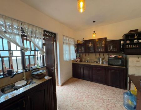 Kitchen -  🏡 Elegant 3-Story Furnished House for Rent – Sri Jayawardenepura Kotte - PDH379