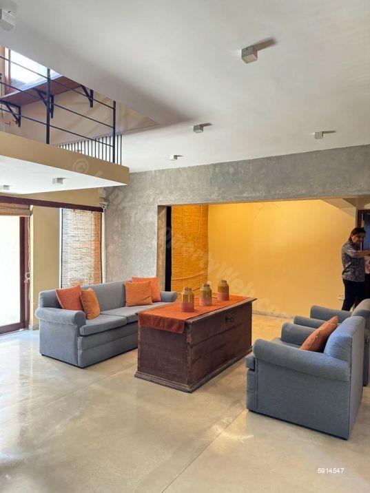 Living Room - House for rent in Colombo 5