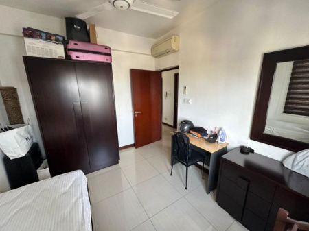 Living Room - Higher Floor On320 Apartment 2 bed 2 Bath Top Floor for Rent 