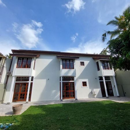 Exterior - House for sale in Rajagiriya