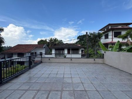 Exterior - 2 Story Luxury House For Rent in Pelawatta/ Wickramasinghepura - EH329