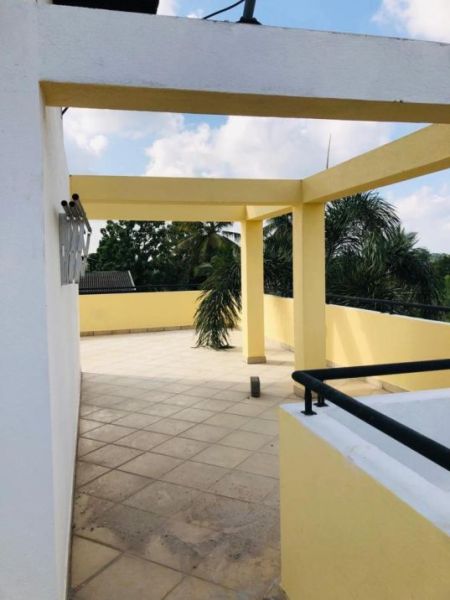 Exterior - Modern 5-Bedroom House for Sale in Malabe - EH347