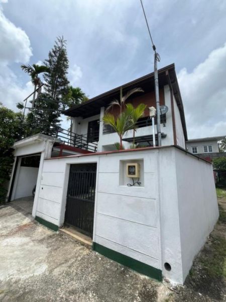 Exterior - House for sale in Boralesgamuwa 