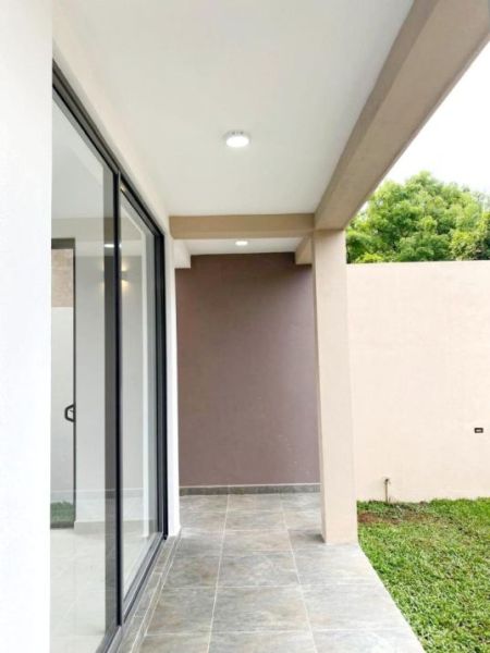 Exterior - Super Luxury 2-Story House with Rooftop – For Sale in Kesbewa - EH358