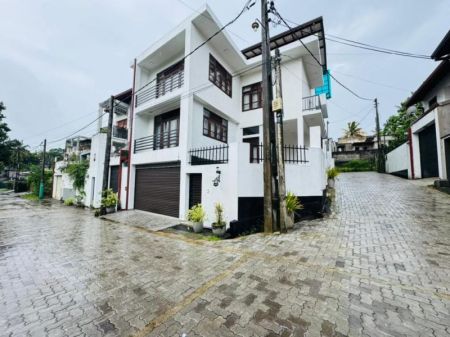 Exterior - (AH19) Luxury Three Storey Modern House for Sale in Pannipitiya