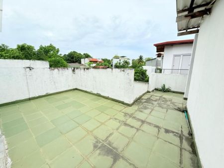 Exterior - (DH698) Three Storey House for Sale in Nawala