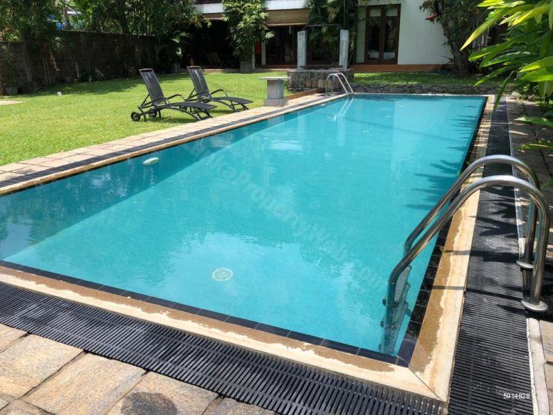 Exterior - House for rent in Battaramulla
