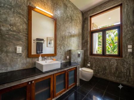 Bathroom - House for sale in Thimbirigasyaya road, Colombo 5