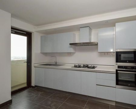 Kitchen - 17th Floor Direct Sea View | Orwell Residence