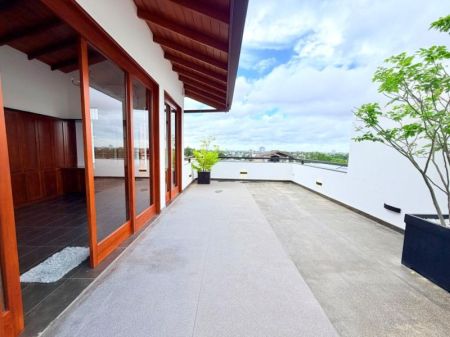 Exterior - Pita Kotte Architecture Designed Super Luxury House For Sale