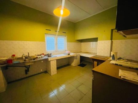 Kitchen - Peaceful Family Residence Surrounded by Greenery in Kelaniya
