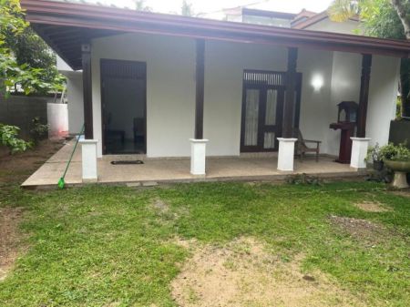 Exterior - Pelawatta : 2 AC BR (18P) Modern House for Sale