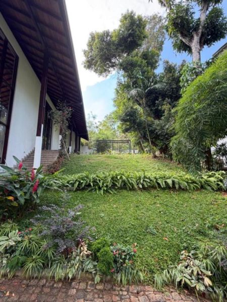 Exterior - Battaramulla : 5-ac-br (37p) Modern Luxury Mansion For Sale