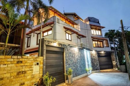 Exterior - Nugegoda Luxurious house for Sale in prime location 