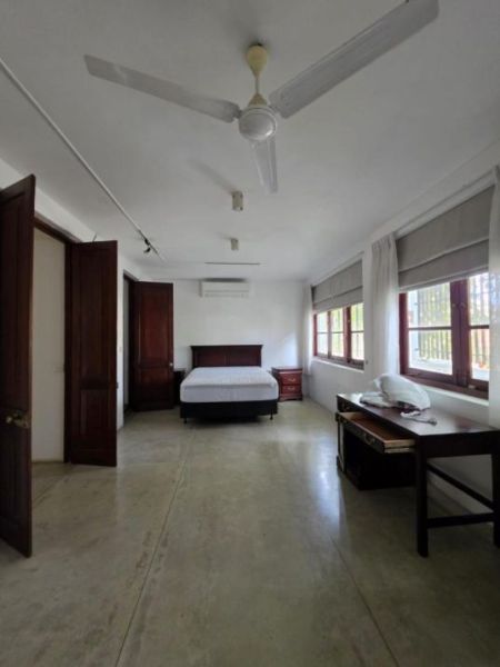 Living Room - FOR Rent | Colombo 7 | 3-Bedrooms |  House
