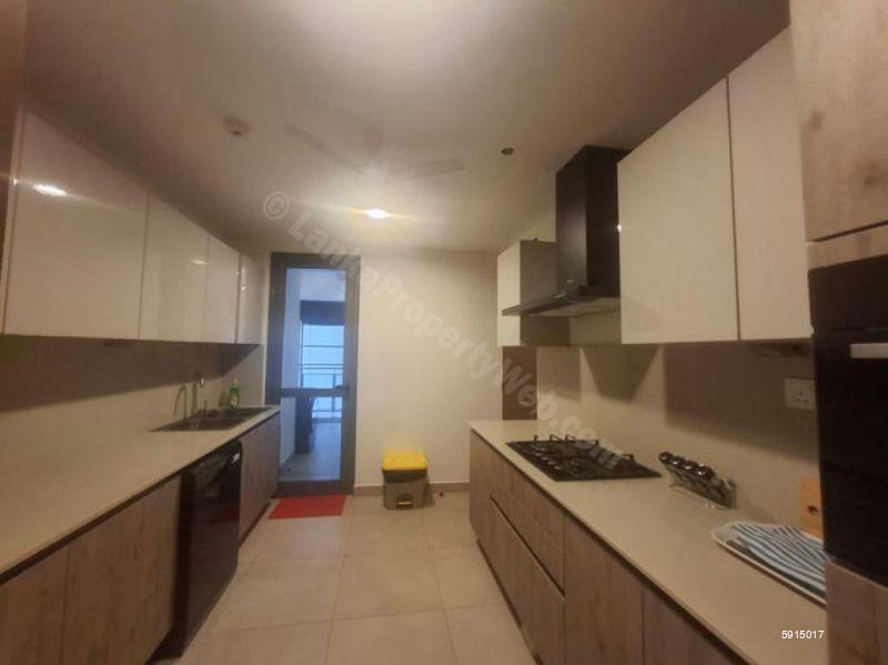 Kitchen - Apartment for sale in Colombo 2