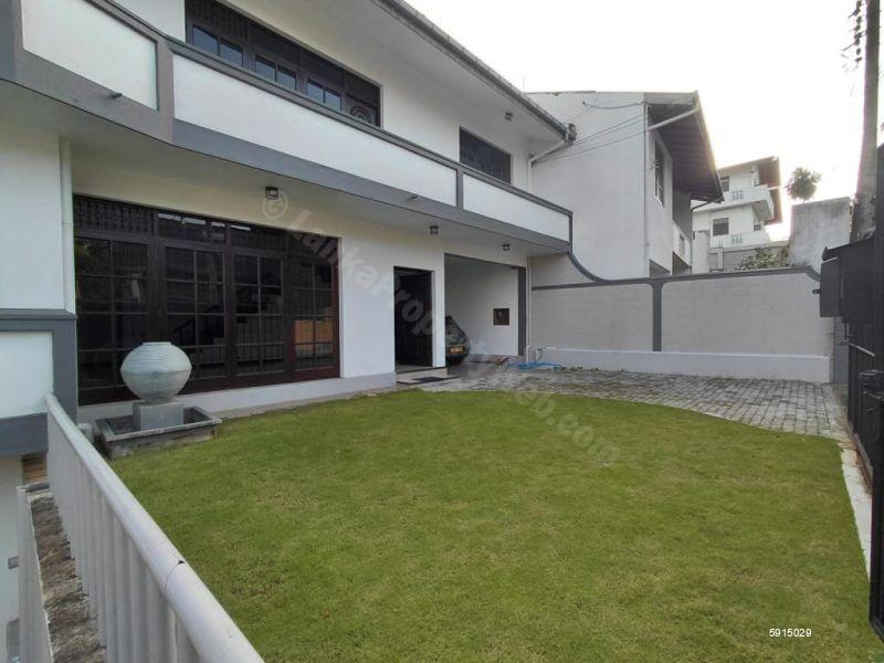 Pelawatte House for sale/rent