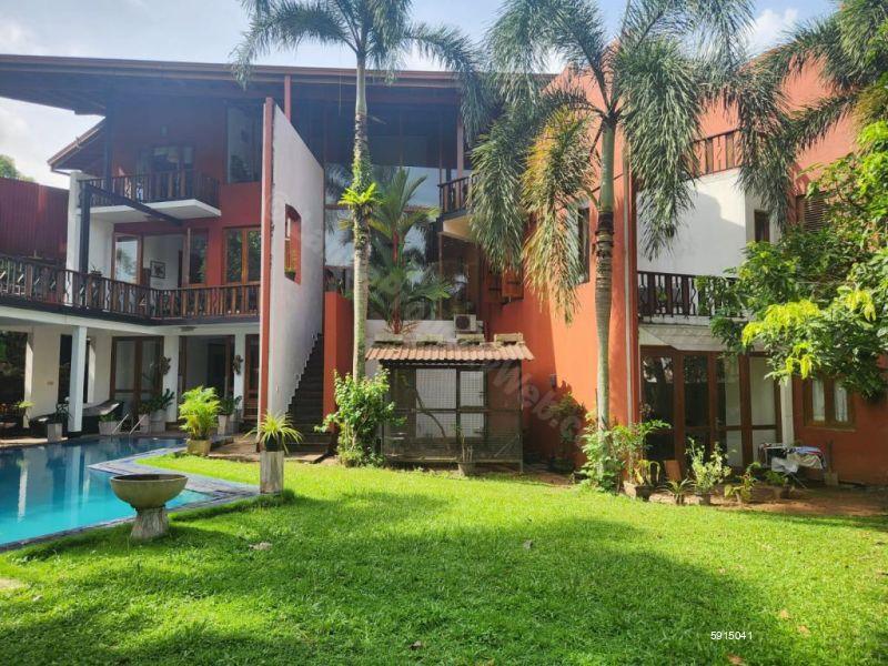 Exterior - House for sale in Colombo 5