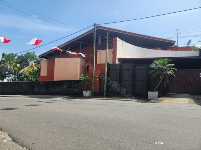 Exterior - House for sale in Colombo 5