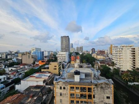 Exterior - Brand New 3 Bedroom Apartment for Rent at Bambalapitiya, Colombo 04 | LKR 280,000 per Month (Negotiable) (EM019AC)