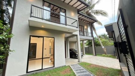Exterior - (DH1158) Modern Two Storey House with Rooftop for Sale in Homagama