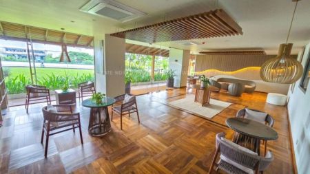 Living Room - 2BR Luxury Apartment For Rent At The Residencies Kotte, Sri Jayawardenepura | LA00628
