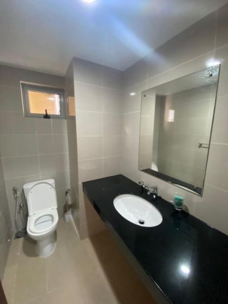 Bathroom - 5 Bedrooms Apartment For Rent in Colombo 2 On320- PDA141