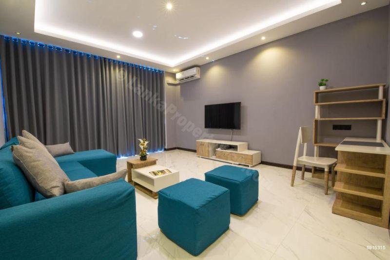 Living Room - Apartment for rent in Colombo 3