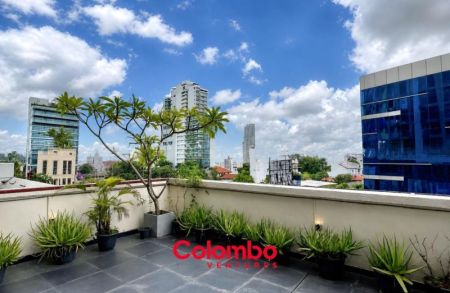 Exterior - Liberty Plaza – 2 Room 1600 sqft Unfurnished Apartment for SALE - Colombo 3 - Colpetty / Kollupitiya   (AS-339)