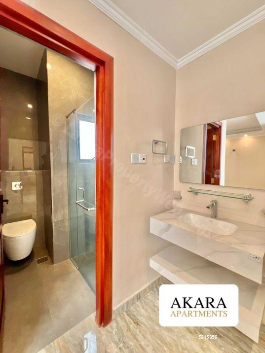 Bathroom - Apartment for sale in Colombo 4
