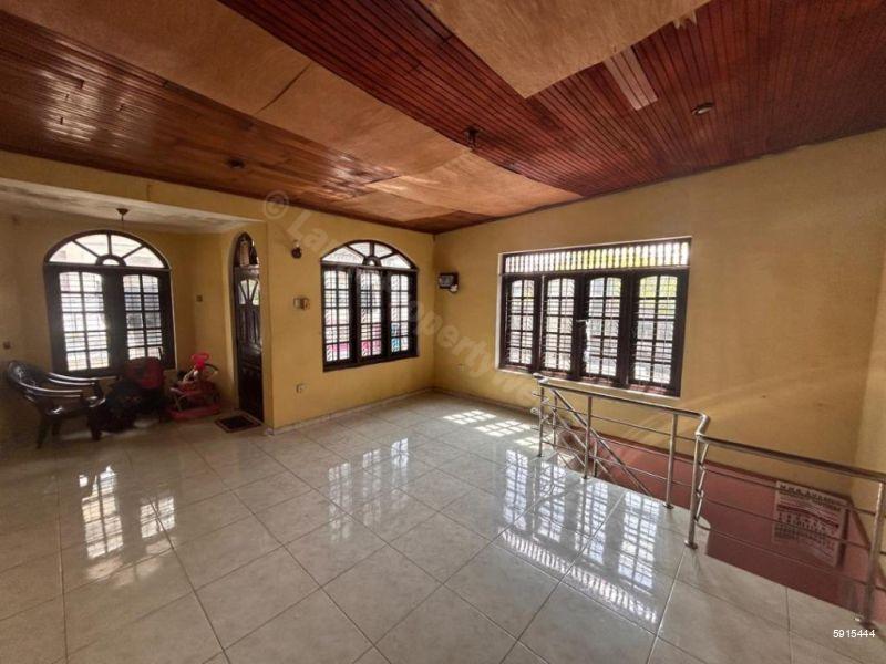 House for sale in Colombo 6