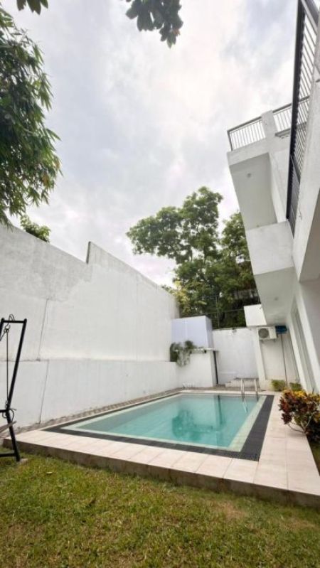 Exterior - House For Rent - Thalawathugoda