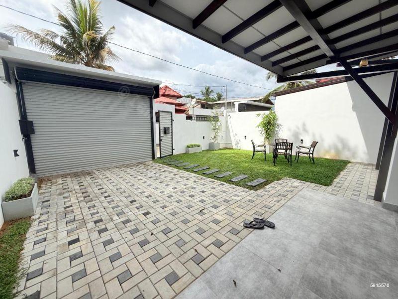 House for sale in Malabe