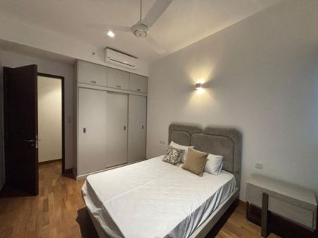 Bedroom - Luna Tower - Luxury Apartment for rent in Colombo 2