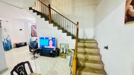 Living Room - (BH160) 2 Storey 6 Bedroom House for Sale in Ganemulla
