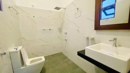 Bathroom - (MH249) Brand New Luxury Three Storey House for Sale in Athurugiriya