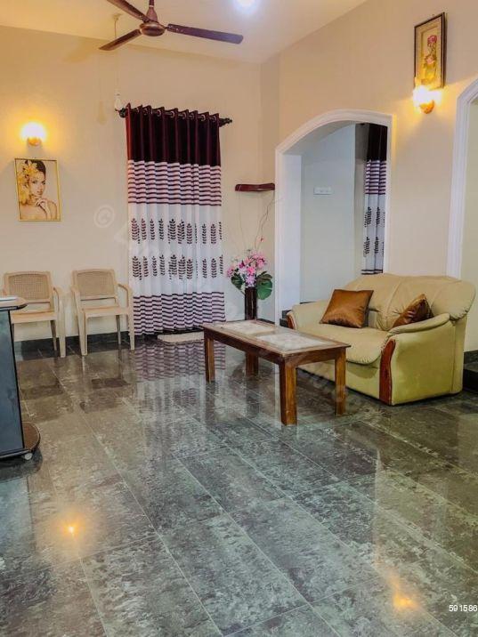 Living Room - House for rent in Kalubowila