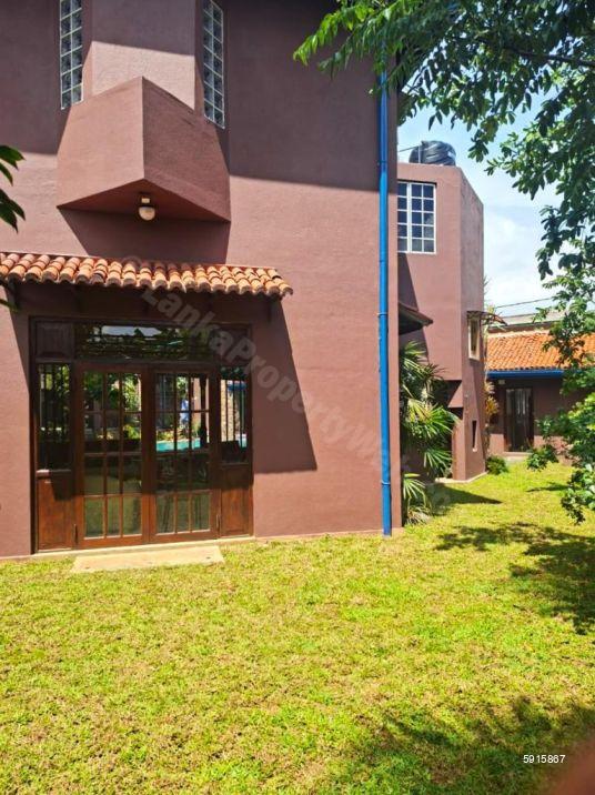 Exterior - House for rent in Battaramulla
