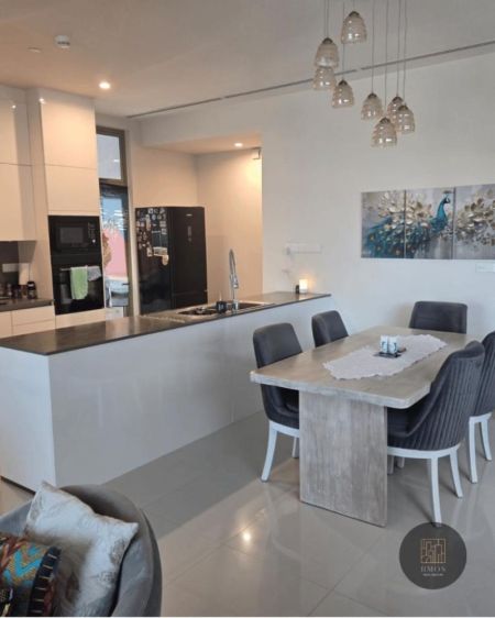 Living Room - Luxury apartment for rent at The Grand - Colombo 7