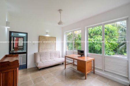 Living Room - House for Sale - Colombo 07 | LKR 240,000,000