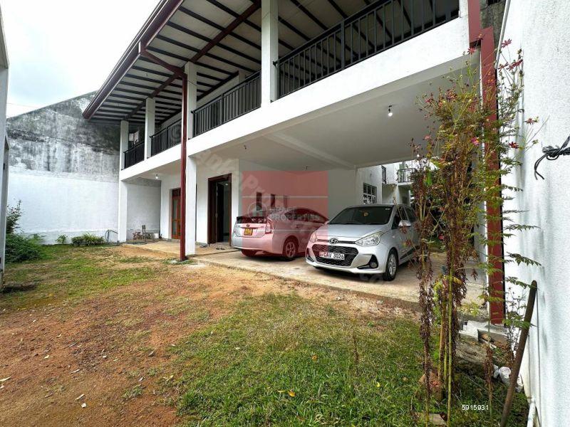Exterior - House for rent in Pelawatte